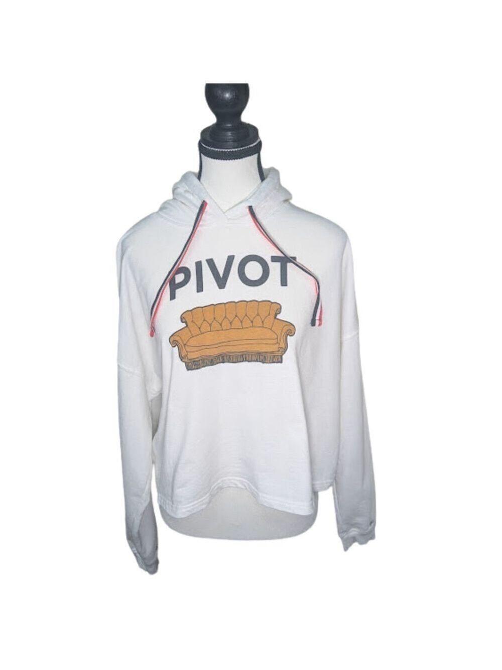 PIVOT! FRIENDS TV Show Graphic Hoodie – White Cropped Pullover – Women’s Size L